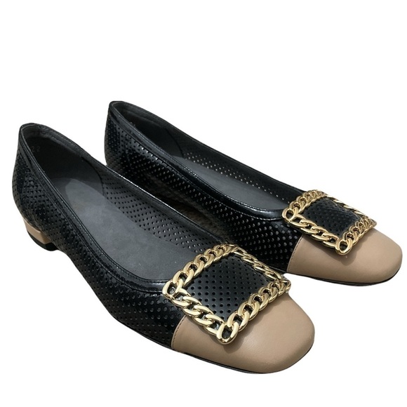 Stuart Weitzman two toned leather classic chic minimalist flats Made in Spain - Picture 1 of 16